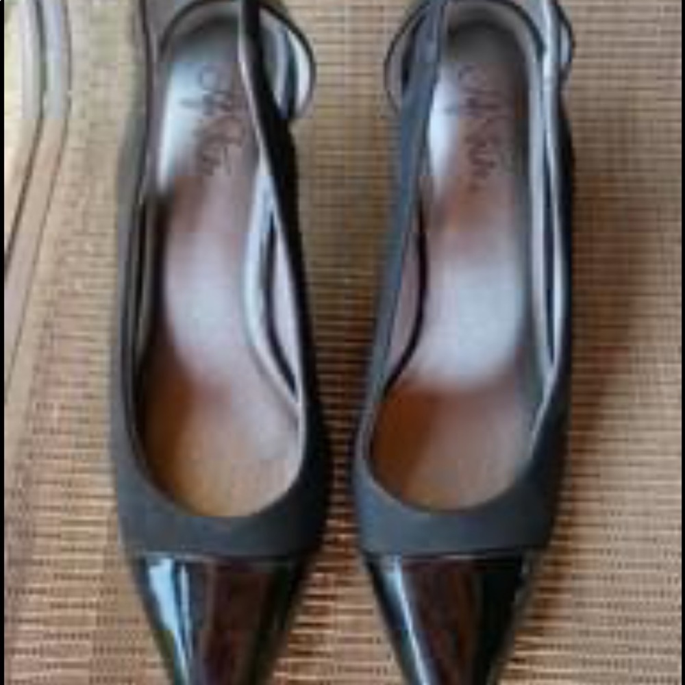 EUC Women’s Life Stride Black Heel Shoe Sling Square Toe Patent Leather 9.5